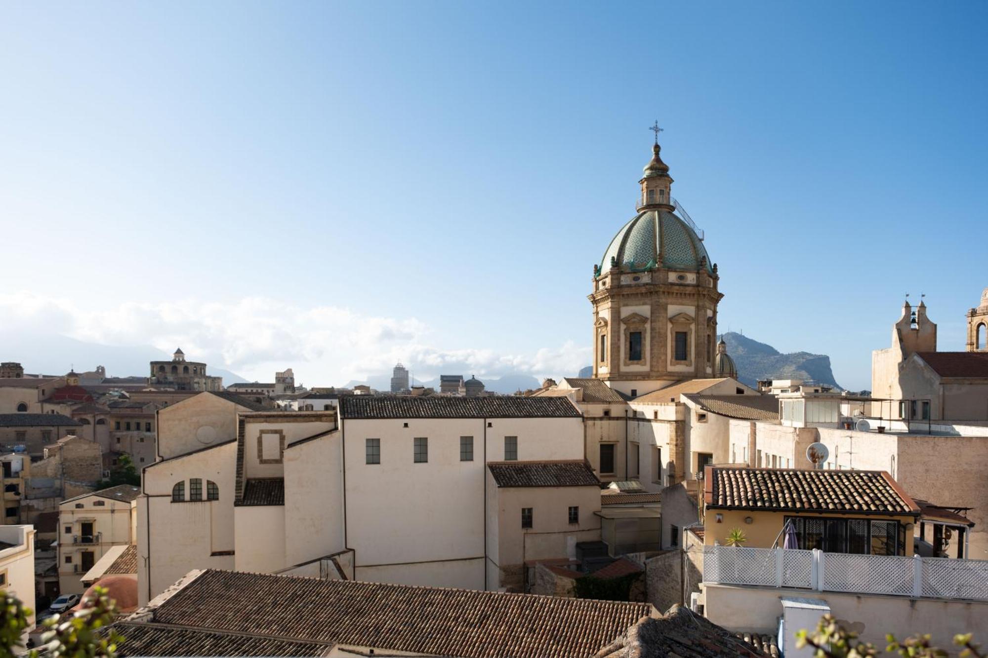 Sopra I Tetti Di Ballaro Palermo Exterior photo